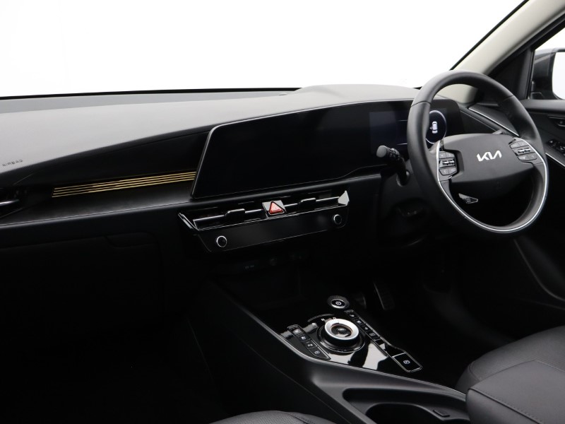 2024 (24) KIA NIRO 150kW 4 65kWh 5dr Auto 5290063