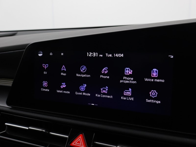 2024 (24) KIA NIRO 150kW 4 65kWh 5dr Auto 5290086