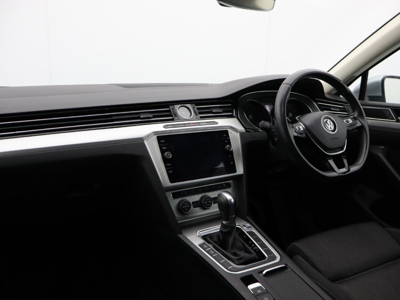 2019 (19) VOLKSWAGEN PASSAT 2.0 TDI SE Business 5dr DSG [7 Speed] 5378340