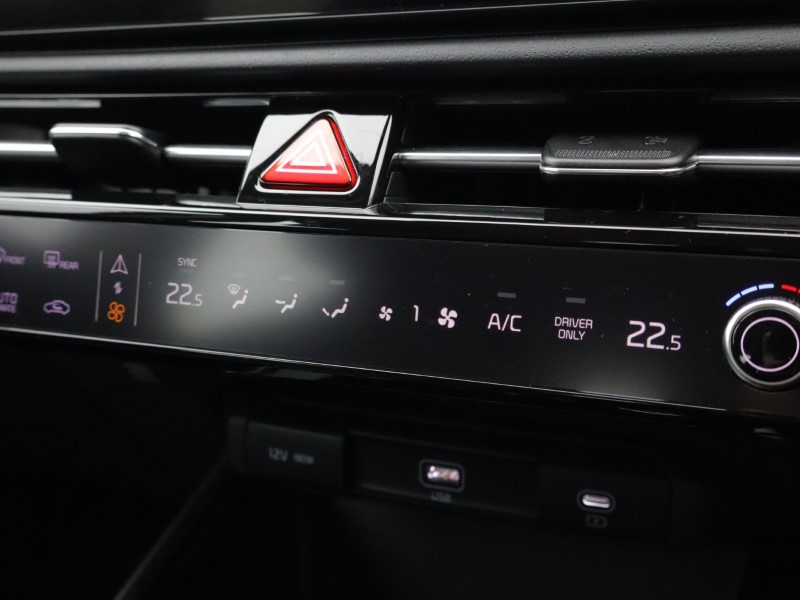 2024 (24) KIA NIRO 150kW 2 Nav 65kWh 5dr Auto 5381354