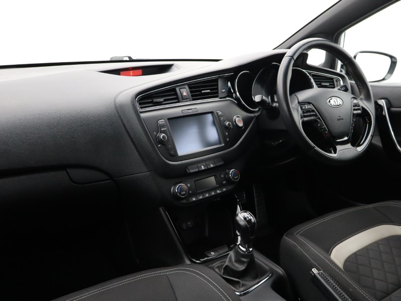 2018 (67) KIA CEED 1.0T GDi ISG GT-Line 5dr 5409858
