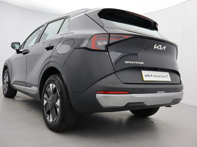 2025 (75) KIA SPORTAGE 1.6T GDi HEV Pure 5dr Auto 5370874