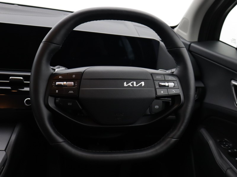 2025 (75) KIA SPORTAGE 1.6T GDi HEV Pure 5dr Auto 5379208