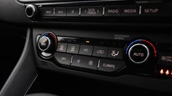 2022 (71) KIA NIRO 1.6 GDi Hybrid Connect 5dr DCT 5370988