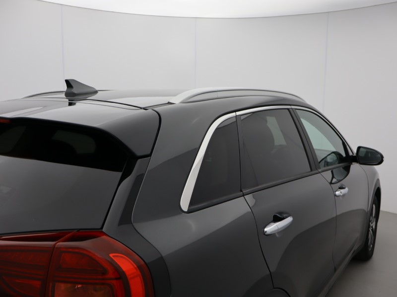 2022 (71) KIA NIRO 1.6 GDi Hybrid Connect 5dr DCT 5371000
