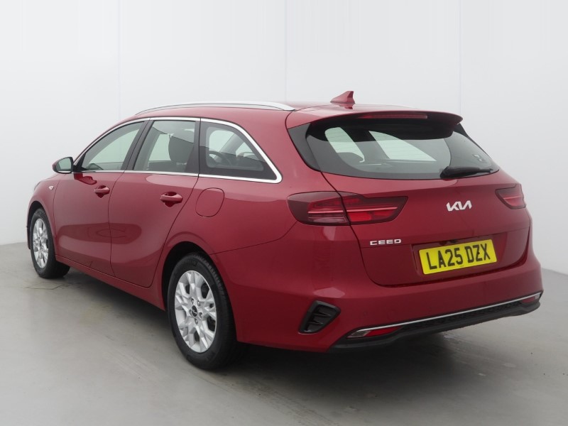 2025 (25) KIA CEED 1.5T GDi ISG 138 2 5dr