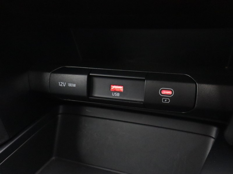 2025 (25) KIA CEED 1.5T GDi ISG 138 2 5dr 5536937