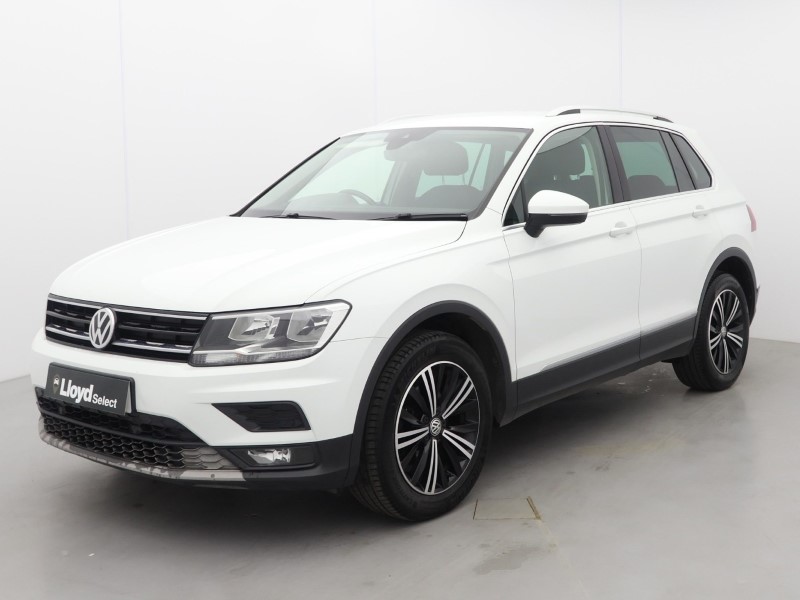 2019 (19) VOLKSWAGEN TIGUAN 2.0 TDi 150 4Motion SE Nav 5dr 5377861