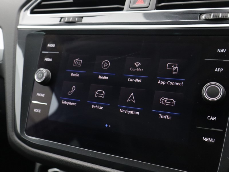 2019 (19) VOLKSWAGEN TIGUAN 2.0 TDi 150 4Motion SE Nav 5dr 5377878