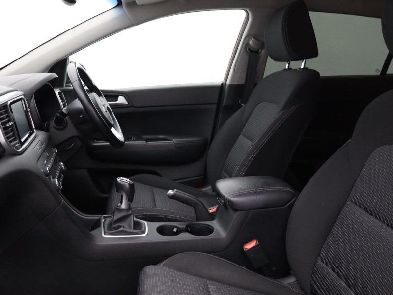 2020 (70) KIA SPORTAGE 1.6 CRDi 48V ISG 2 5dr 5401017