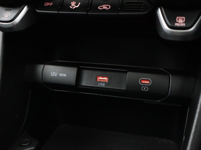 2025 (75) KIA PICANTO 1.2 GT-line S 5dr Auto 5428430