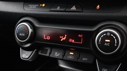 2025 (25) KIA STONIC 1.0T GDi 48V 98 GT-Line S 5dr DCT 5419767