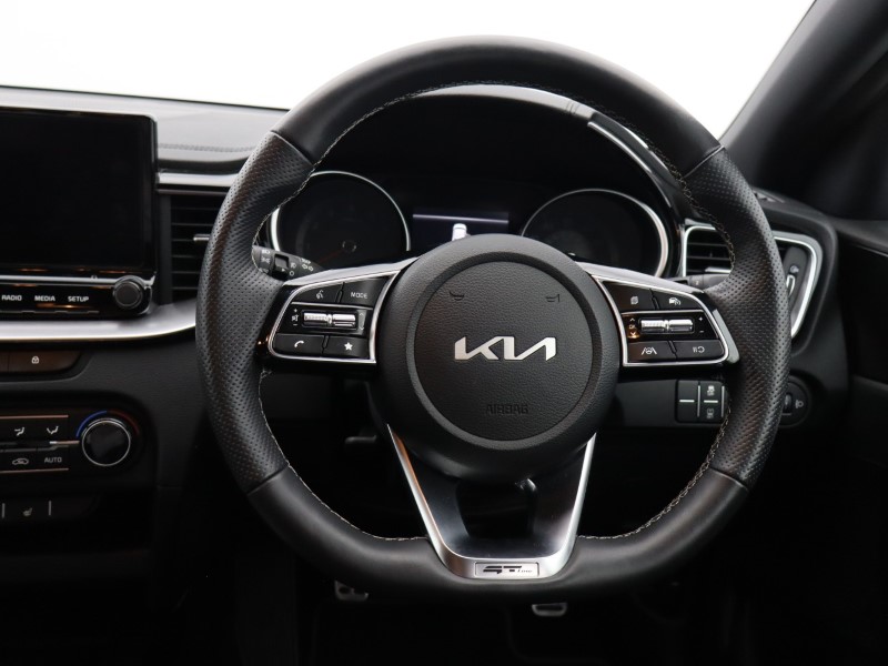 2025 (74) KIA XCEED 1.5T GDi ISG 138 GT-Line 5dr 5443137