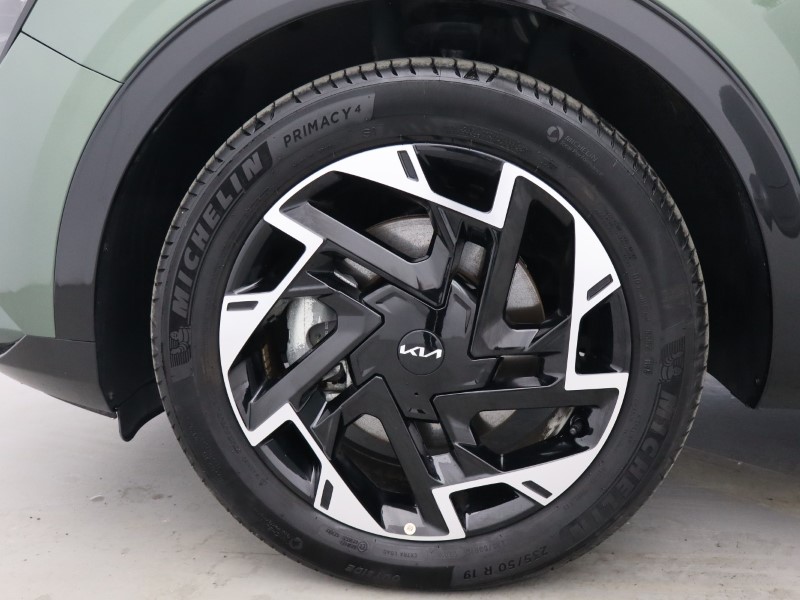 2025 (25) KIA SPORTAGE 1.6T GDi 241 PHEV GT-Line 5dr Auto AWD 5439860
