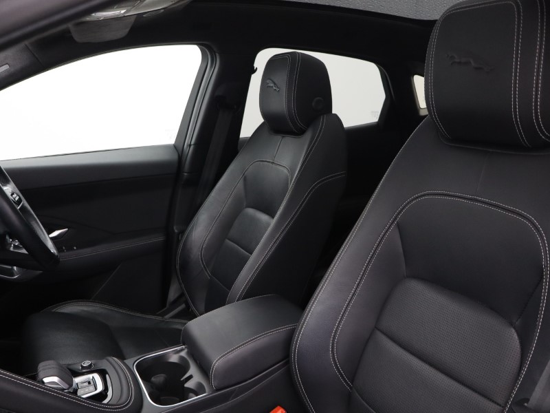2021 (21) JAGUAR E-PACE 2.0 D200 R-Dynamic S 5dr Auto 5431595
