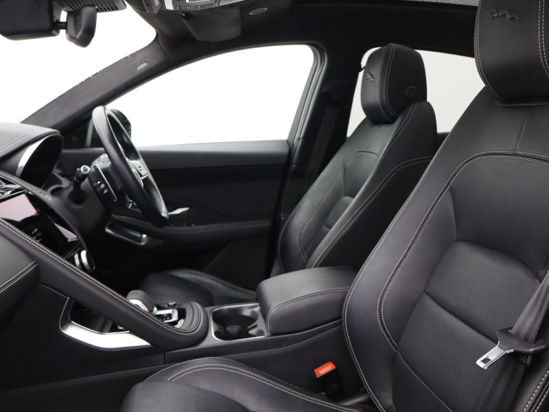 2021 (21) JAGUAR E-PACE 2.0 D200 R-Dynamic S 5dr Auto 5431582