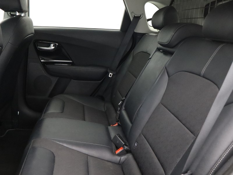 2021 (21) KIA NIRO 1.6 GDi Hybrid 2 5dr DCT 5440447