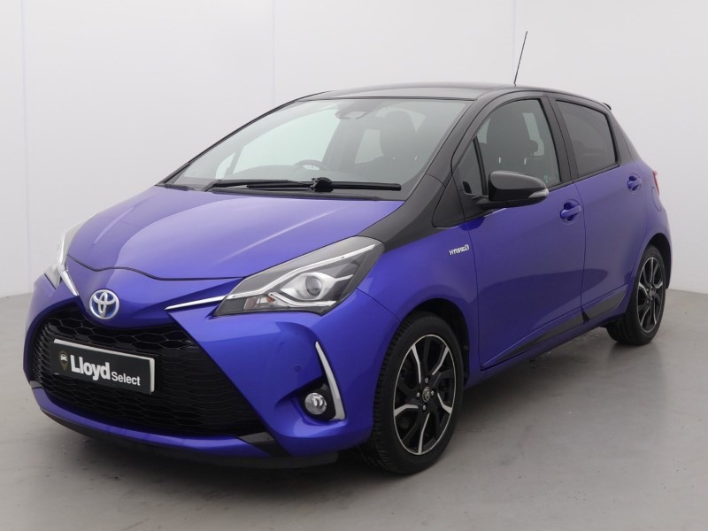 2017 (17) TOYOTA YARIS 1.5 Hybrid Red Bi-tone 5dr CVT 5488268