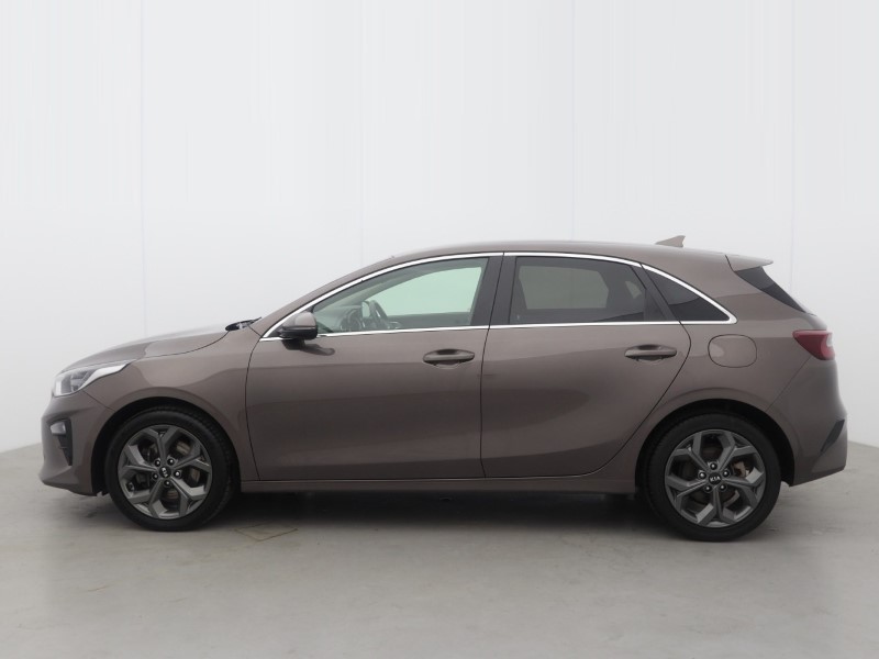 2021 (21) KIA CEED 1.5T GDi ISG 3 5dr 5537177