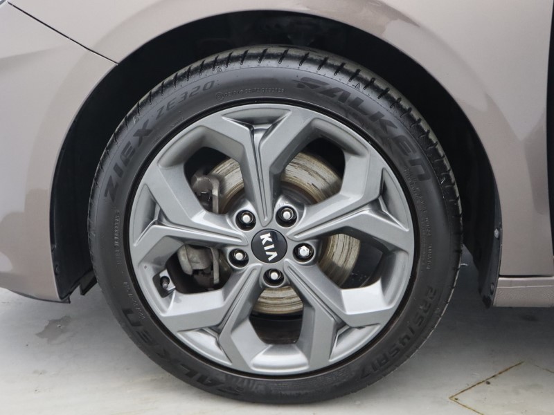 2021 (21) KIA CEED 1.5T GDi ISG 3 5dr 5537172
