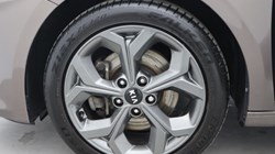 2021 (21) KIA CEED 1.5T GDi ISG 3 5dr 5537172