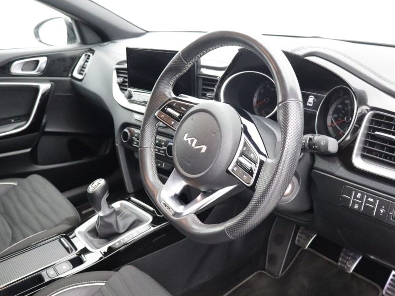 2023 (73) KIA XCEED 1.5T GDi ISG GT-Line 5dr 5502509