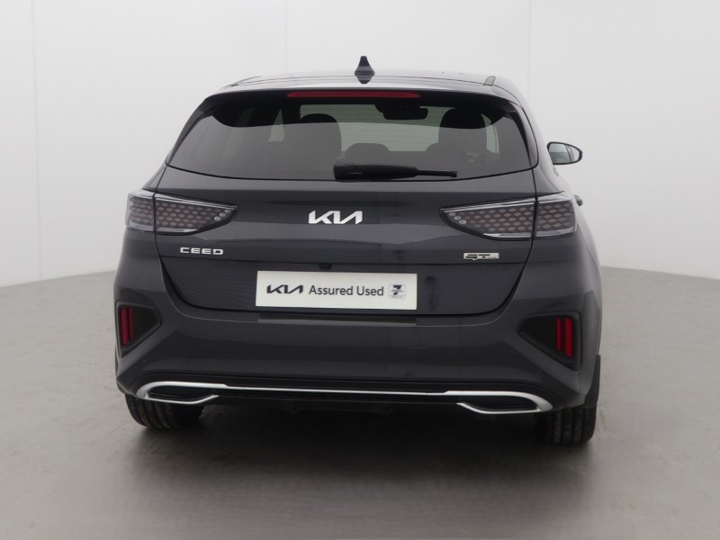 2025 (25) KIA CEED 1.5T GDi ISG 138 GT-Line 5dr 5541274