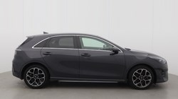 2025 (25) KIA CEED 1.5T GDi ISG 138 GT-Line 5dr 5541273
