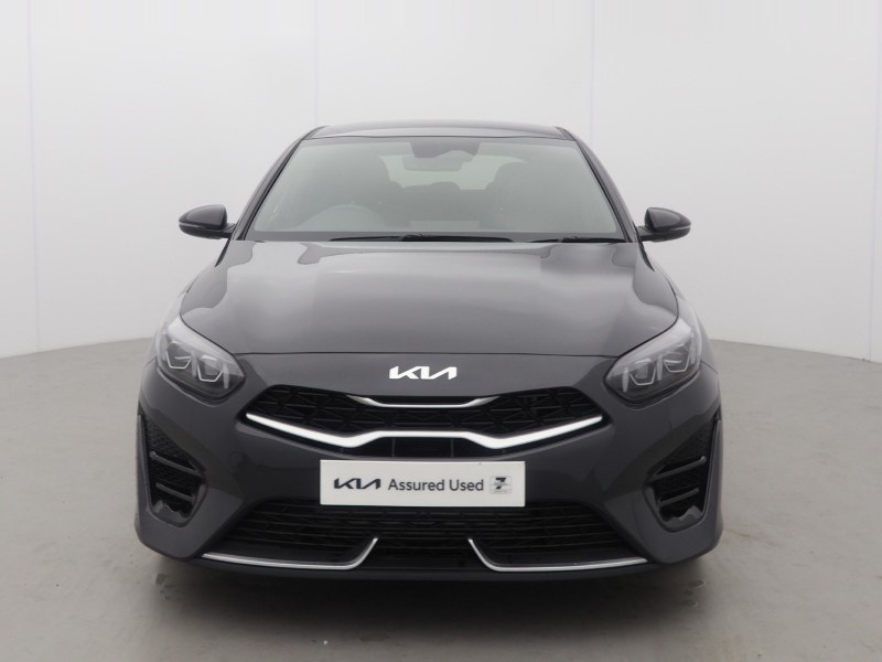 2025 (25) KIA CEED 1.5T GDi ISG 138 GT-Line 5dr 5541275