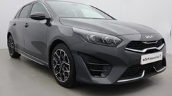 2025 (25) KIA CEED 1.5T GDi ISG 138 GT-Line 5dr 5541315