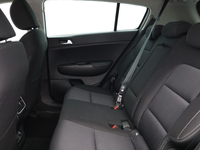 2021 (21) KIA SPORTAGE 1.6 GDi ISG 2 5dr 5713183