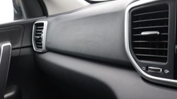 2021 (21) KIA SPORTAGE 1.6 GDi ISG 2 5dr 5532700
