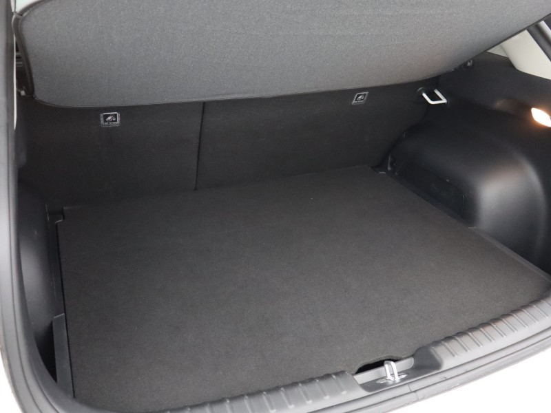 2025 (25) KIA NIRO 150kW 3 65kWh 5dr Auto 5563348
