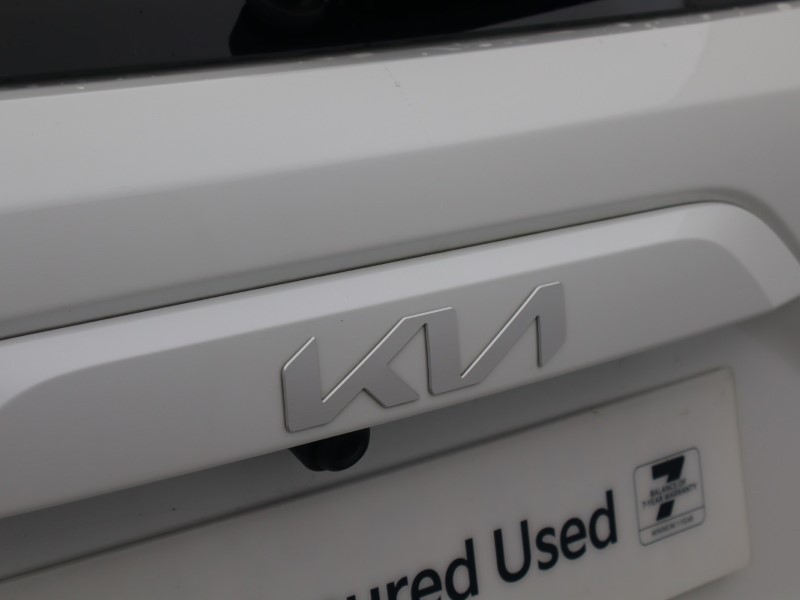 2025 (25) KIA NIRO 150kW 3 65kWh 5dr Auto 5563351