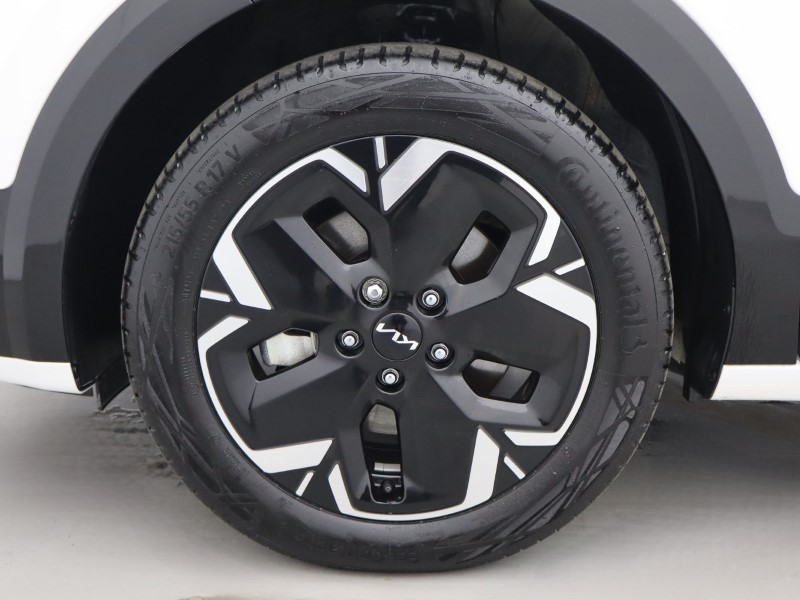 2025 (25) KIA NIRO 150kW 3 65kWh 5dr Auto 5563310