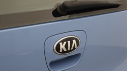2017 (17) KIA PICANTO 1.0 2 5dr 5542158