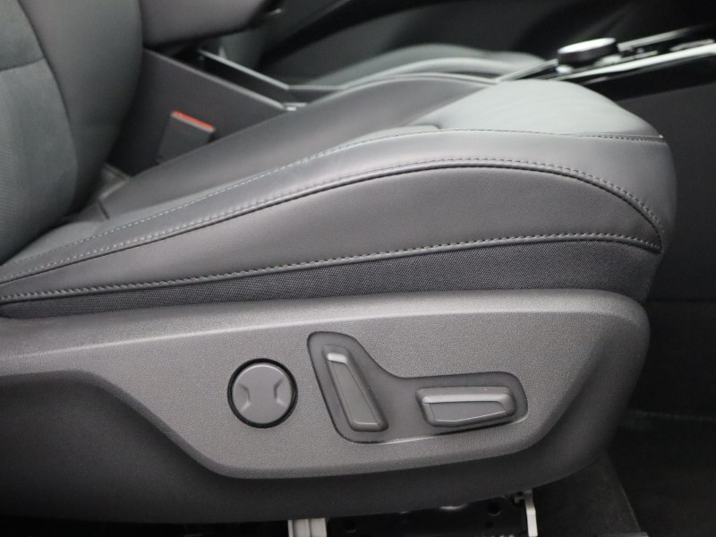 2024 (24) KIA NIRO 1.6 GDi Hybrid 3 5dr DCT 5649778