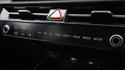 2024 (24) KIA NIRO 1.6 GDi Hybrid 3 5dr DCT 5649789