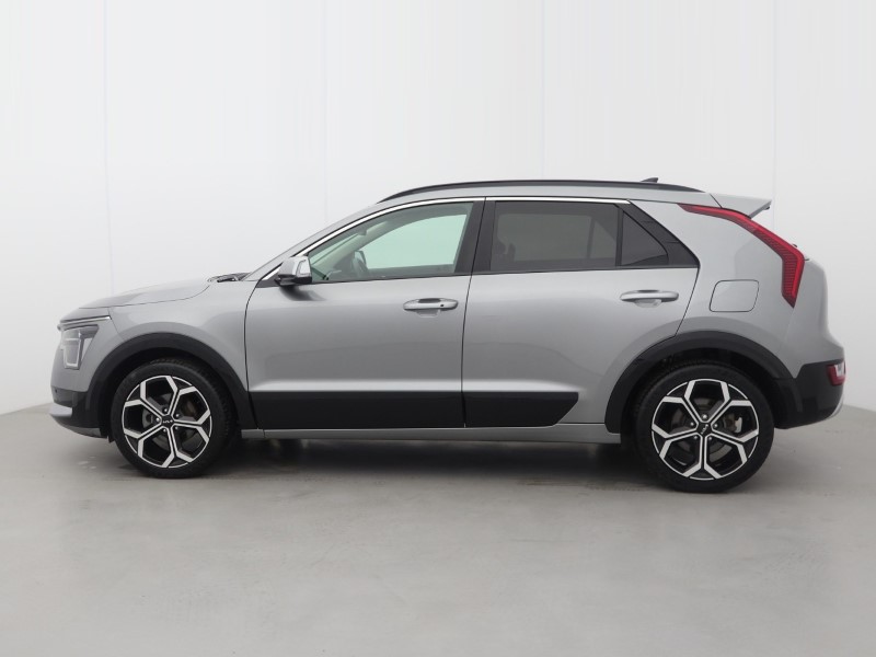 2024 (24) KIA NIRO 1.6 GDi Hybrid 3 5dr DCT 5649765