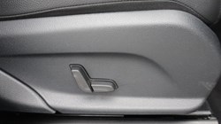 2019 (19) MERCEDES-BENZ GLC 220d 4Matic Urban Edition 5dr 9G-Tronic 5568677
