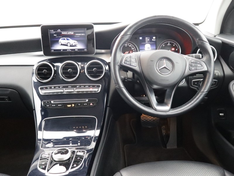 2019 (19) MERCEDES-BENZ GLC 220d 4Matic Urban Edition 5dr 9G-Tronic 5568687