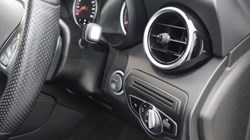 2019 (19) MERCEDES-BENZ GLC 220d 4Matic Urban Edition 5dr 9G-Tronic 5568676