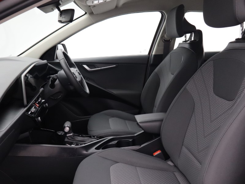 2024 (24) KIA NIRO 1.6 GDi Hybrid 2 5dr DCT 5565717