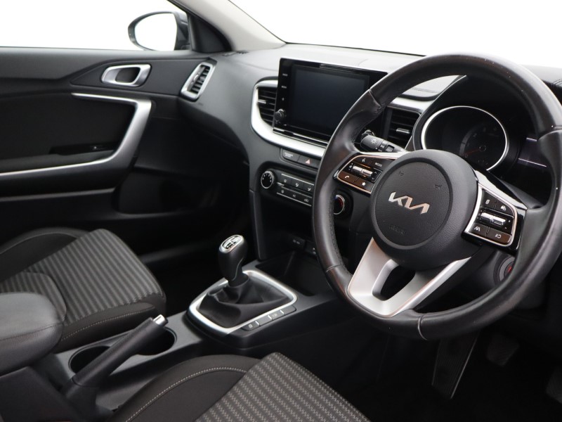 2023 (73) KIA XCEED 1.5T GDi ISG 2 5dr 5575429