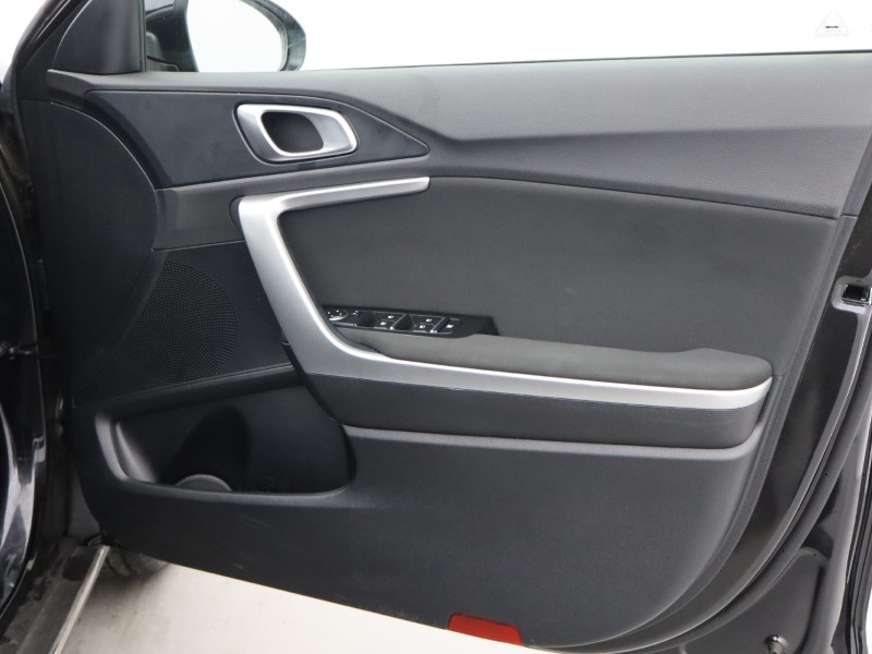 2023 (73) KIA XCEED 1.5T GDi ISG 2 5dr 5575430