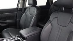 2024 (24) KIA SORENTO 1.6 T-GDi HEV 3 5dr Auto 5576012