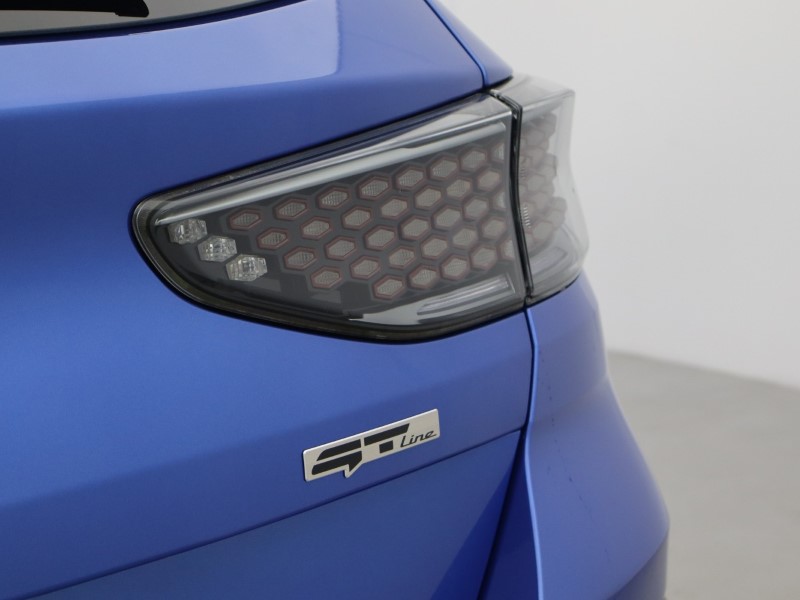 2024 (24) KIA CEED 1.5T GDi ISG 138 GT-Line 5dr 5704069