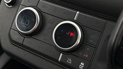2023 (23) LAND ROVER DEFENDER 5.0 P525 V8 Carpathian Edition 90 3dr Auto 4366630