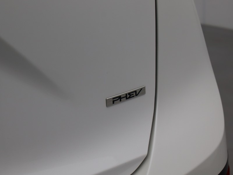 2023 (23) KIA NIRO 1.6 GDi PHEV 4 5dr DCT 5632436