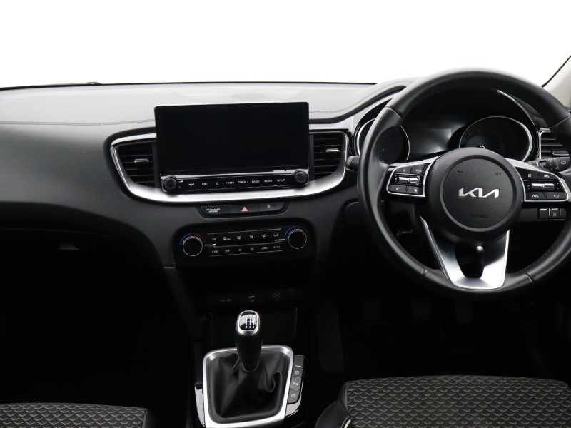 2023 (23) KIA CEED 1.5T GDi ISG 3 5dr 5632855